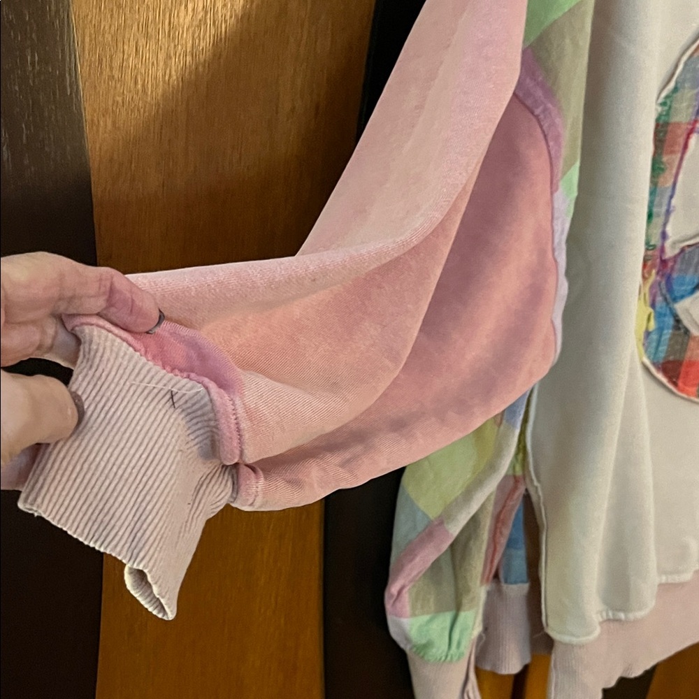 Sage & Fig Multicolor Patchwork Peace Sign Sweats… - image 6